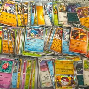 POKEMON RANDOM CARDS (in Spanish)